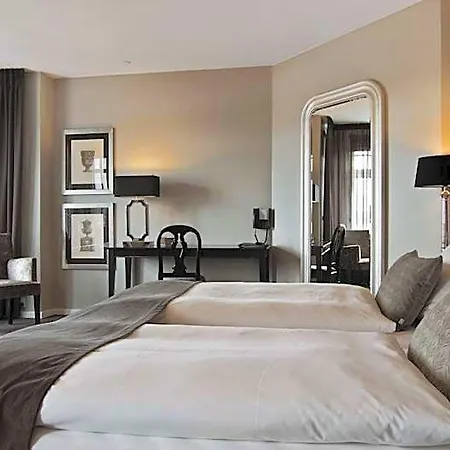 Otel Kronjylland