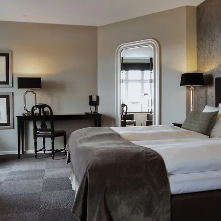 Kronjylland Hotell 4*