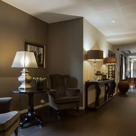 Hotell Kronjylland 4*