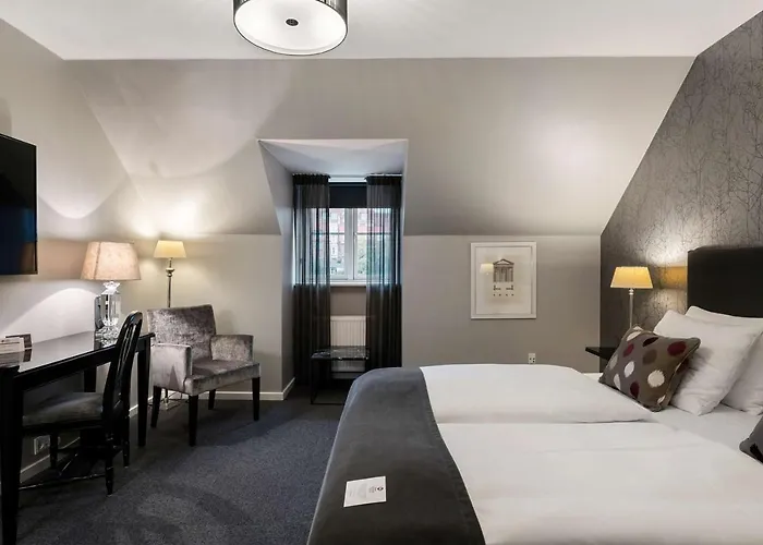 Otel Kronjylland 4*